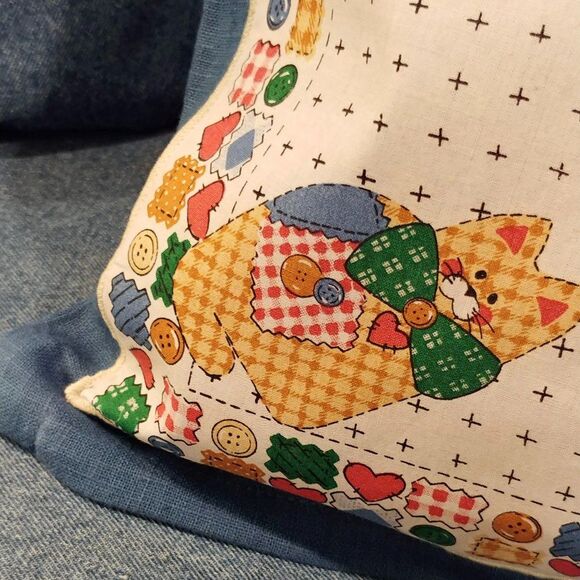 Kitten Printed Cotton 20 x 20 PAIR Throw Pillows Zippered Blue Linen NEW - Picture 5 of 11